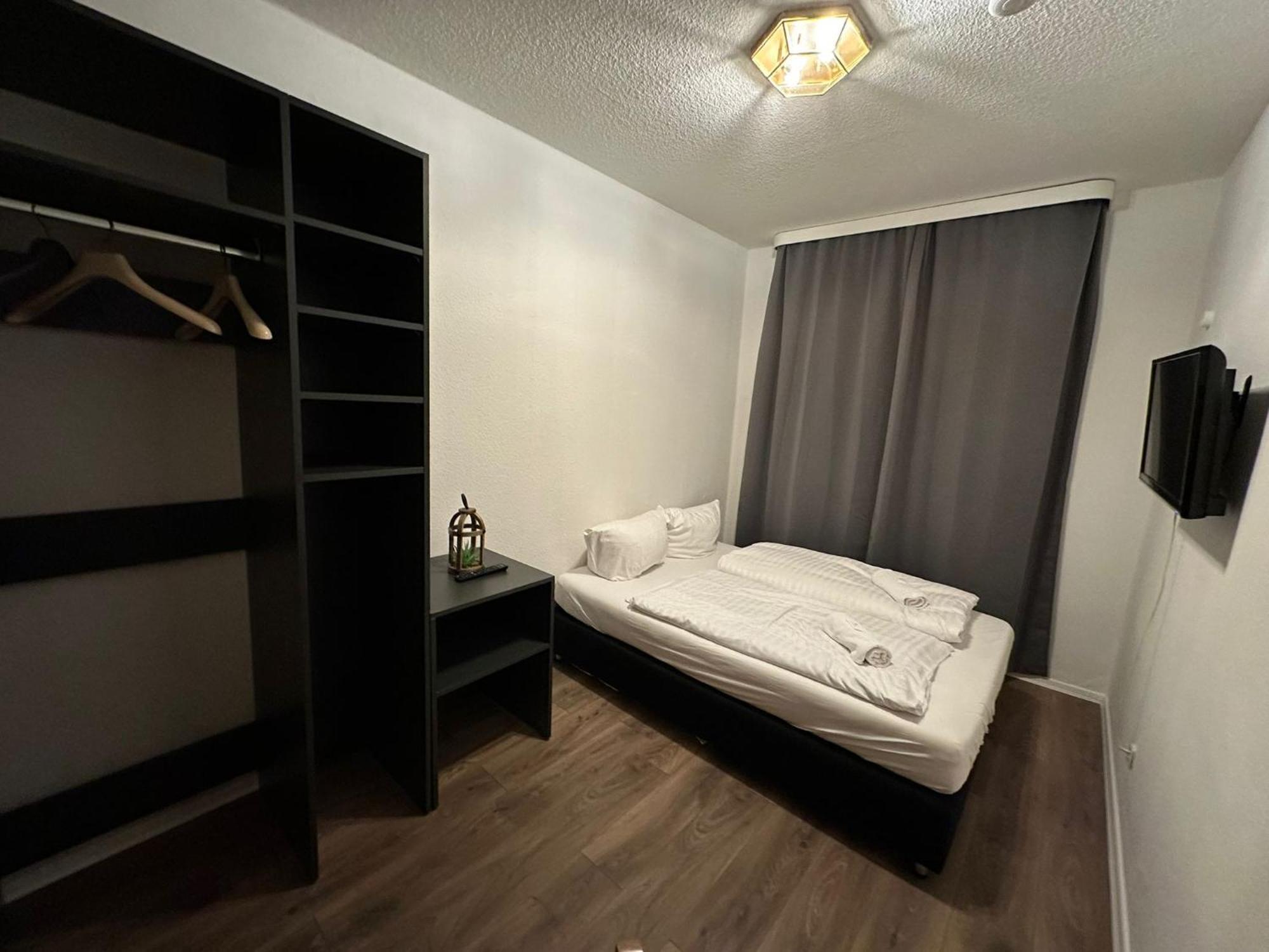 Hotel Bff Airport Messe Schlaf - Duesseldorf מראה חיצוני תמונה